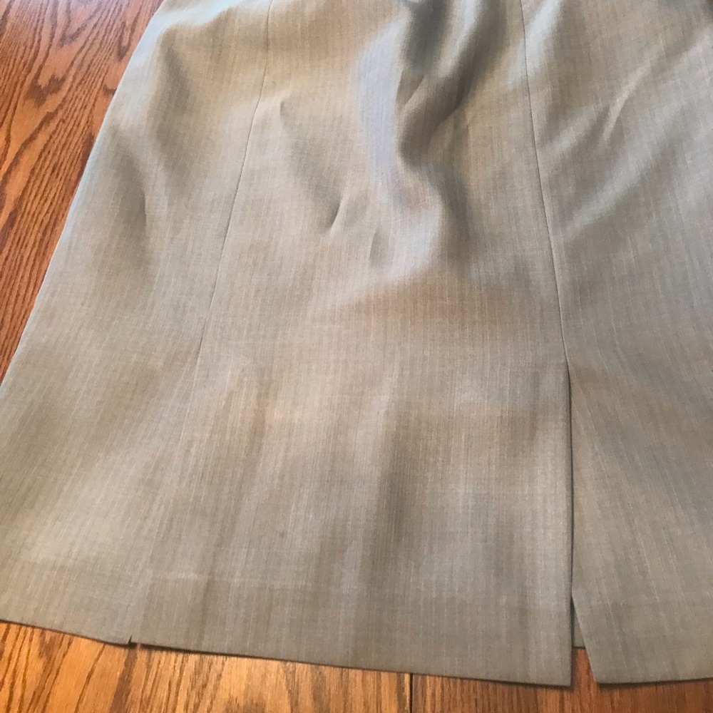 Evan Picone skirt suit - Picture 2 of 4